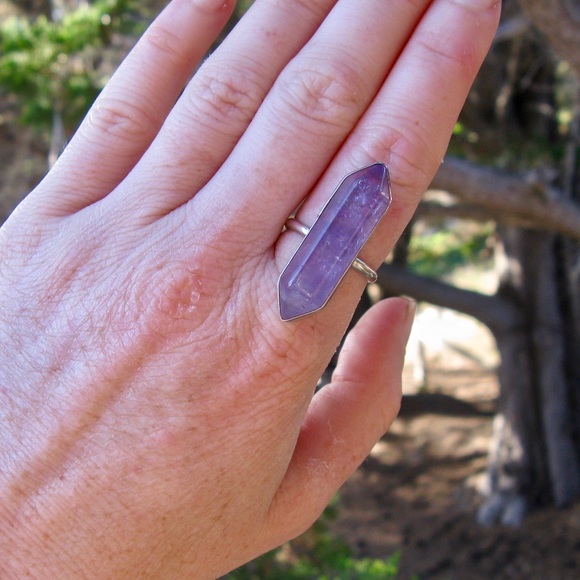Vintage Amethyst Statement Ring - Picture 4 of 6